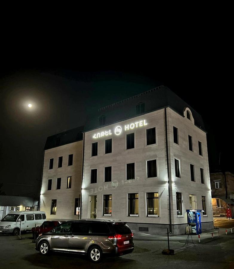 Rp Hotel Jerevan Exteriör bild
