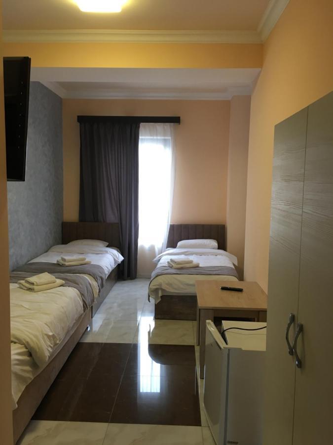 Rp Hotel Jerevan Exteriör bild